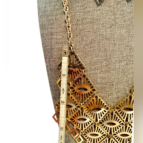 Vintage Sarah Coventry MANDARIN MAGIC Necklace Gold Tone Bib Necklace & Earrings - Picture 6 of 11